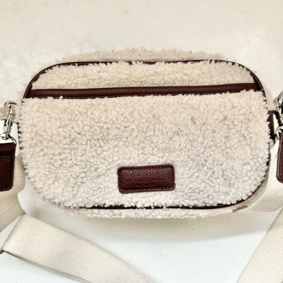 Laundry by Shelli Segal Cream Sherpa Fanny Pack Belt Bag - Picture 7 of 11